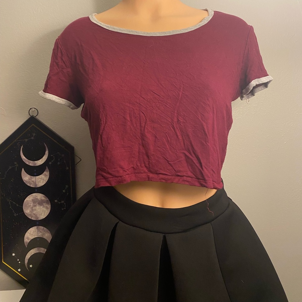 Maroon crop top by Ambiance size S